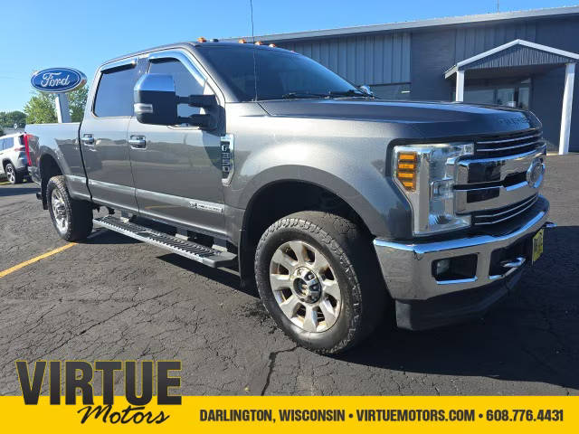 2018 Ford F-350 Super Duty LARIAT 4WD photo