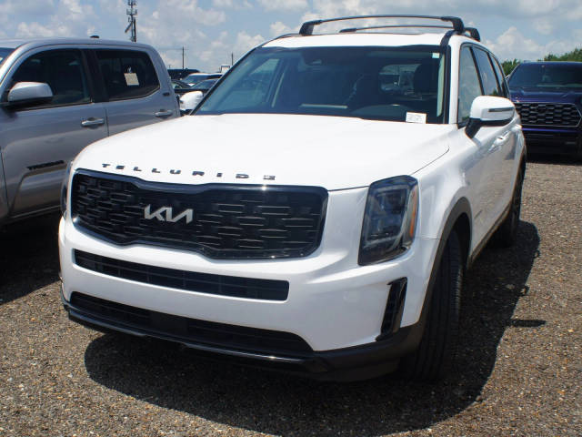 2022 Kia Telluride EX AWD photo