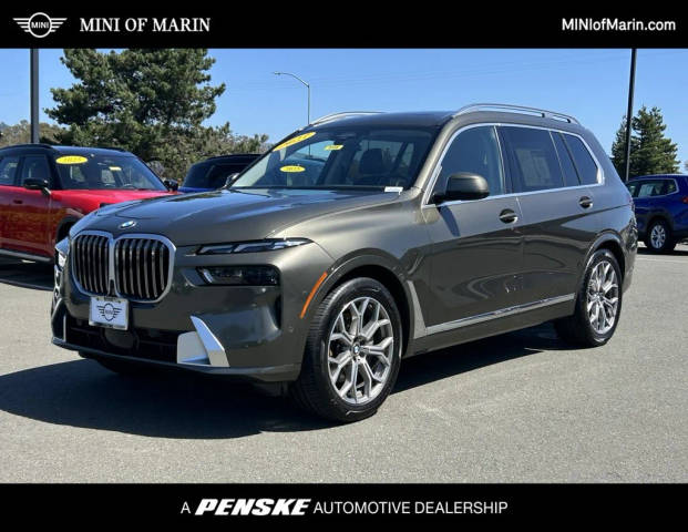 2023 BMW X7 xDrive40i AWD photo