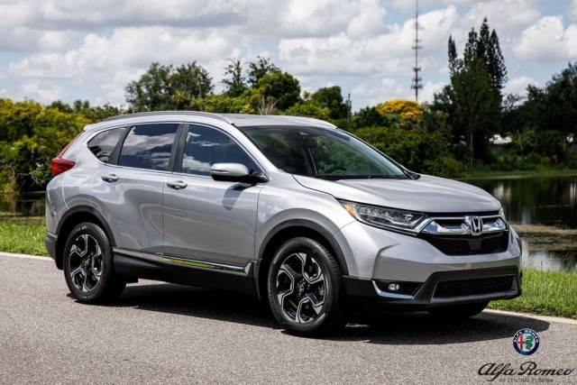 2017 Honda CR-V Touring FWD photo