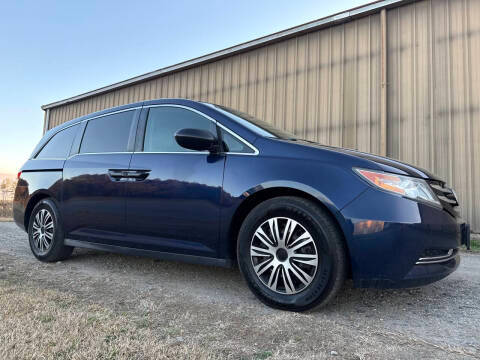 2015 Honda Odyssey LX FWD photo