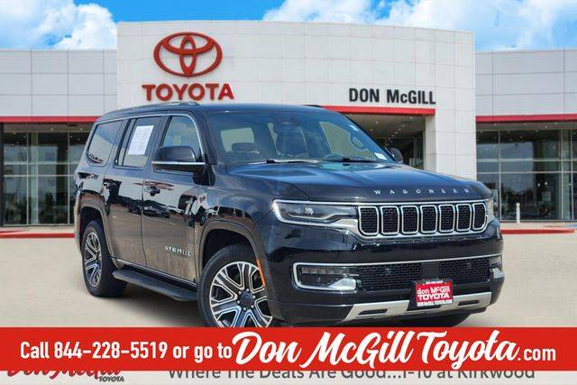 2023 Jeep Wagoneer Series II 4WD photo