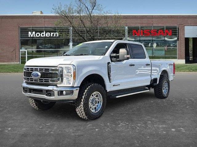 2023 Ford F-250 Super Duty XLT 4WD photo