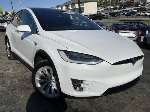 2016 Tesla Model X 90D AWD photo