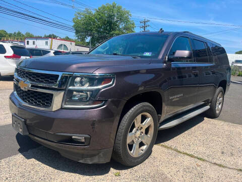 2015 Chevrolet Suburban LT 4WD photo