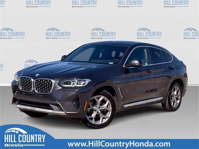 2022 BMW X4 xDrive30i AWD photo
