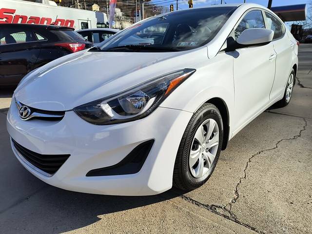 2016 Hyundai Elantra SE FWD photo