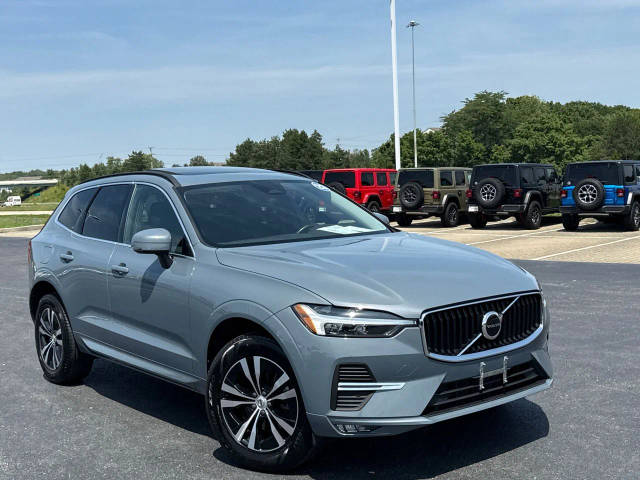 2023 Volvo XC60 Core AWD photo
