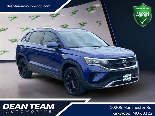 2022 Volkswagen Taos SE FWD photo