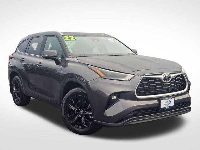 2022 Toyota Highlander XLE AWD photo
