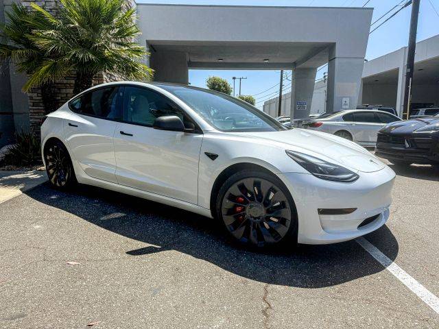 2021 Tesla Model 3 Performance AWD photo