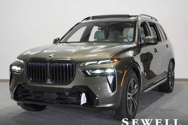 2023 BMW X7 xDrive40i AWD photo