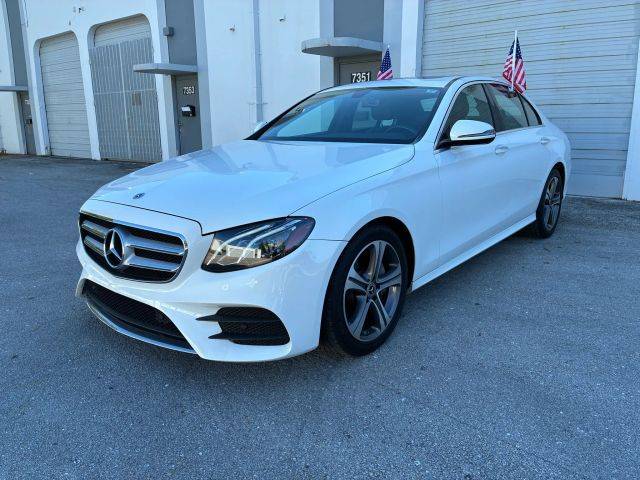 2020 Mercedes-Benz E-Class E 350 RWD photo