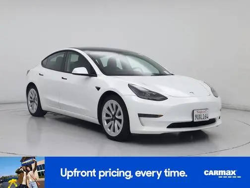 2022 Tesla Model 3  RWD photo