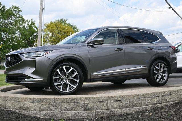 2023 Acura MDX w/Technology Package AWD photo