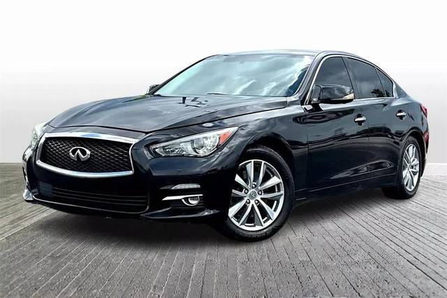 2015 Infiniti Q50 Premium AWD photo