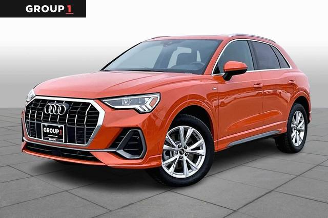 2023 Audi Q3 S line Premium AWD photo