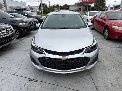 2019 Chevrolet Cruze LT FWD photo