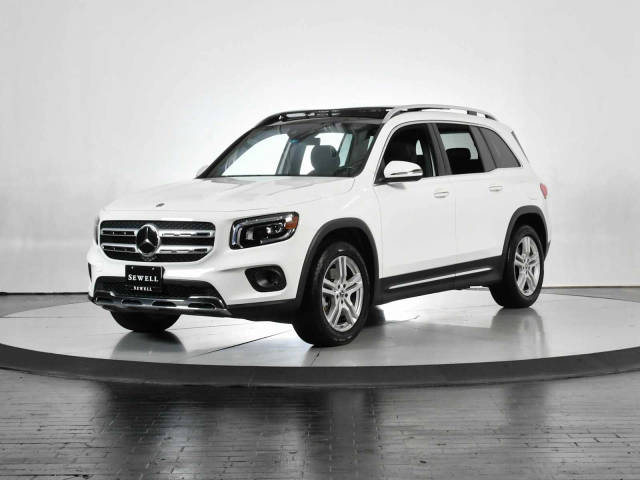 2023 Mercedes-Benz GLB-Class GLB 250 AWD photo