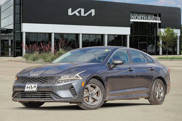 2023 Kia K5 LXS FWD photo