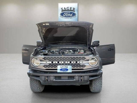 2021 Ford Bronco 4 Door Badlands 4WD photo