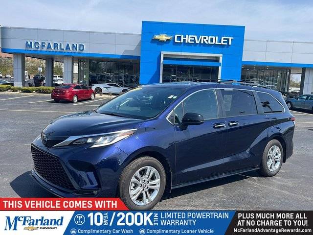 2022 Toyota Sienna XSE AWD photo