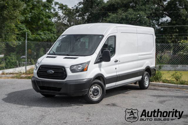 2019 Ford Transit Van  RWD photo