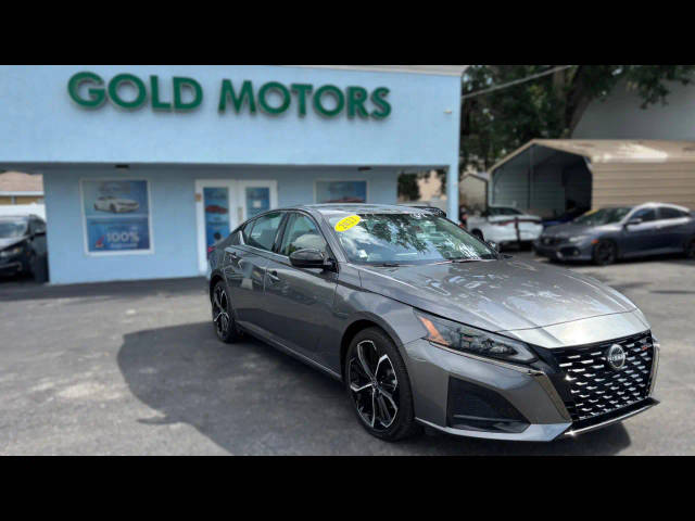 2023 Nissan Altima 2.5 SR FWD photo