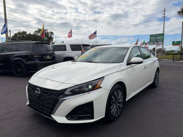 2023 Nissan Altima 2.5 SV FWD photo