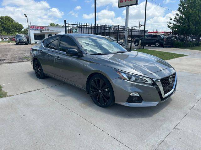 2022 Nissan Altima 2.5 SR FWD photo