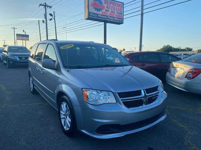 2016 Dodge Grand Caravan SXT FWD photo
