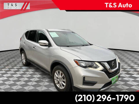 2020 Nissan Rogue SV FWD photo