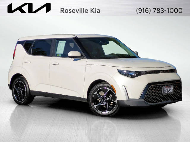 2023 Kia Soul EX FWD photo