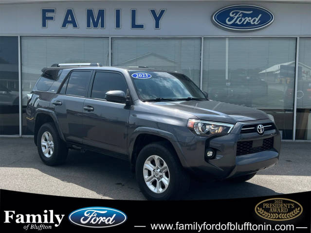 2023 Toyota 4Runner SR5 4WD photo