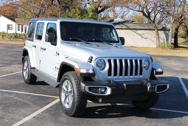 2023 Jeep Wrangler Unlimited Sahara 4WD photo