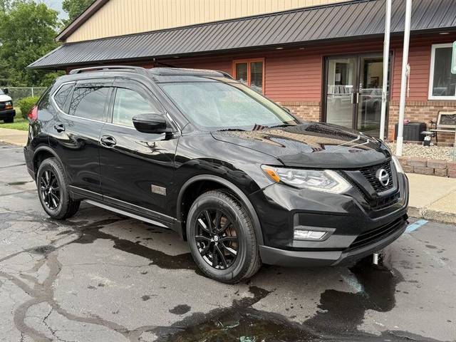 2017 Nissan Rogue SV AWD photo