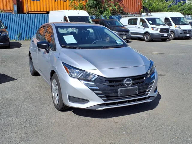 2023 Nissan Versa S FWD photo