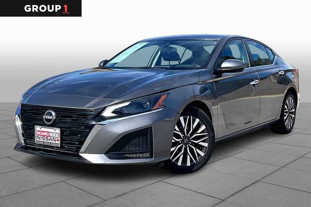 2023 Nissan Altima 2.5 SV FWD photo