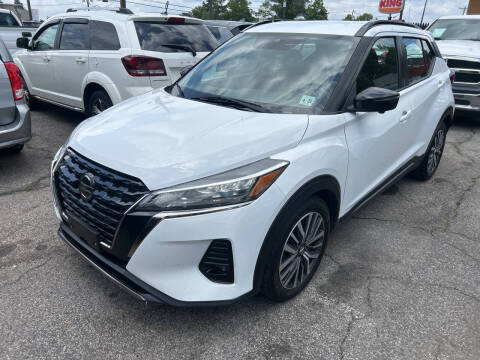 2021 Nissan Kicks SR FWD photo
