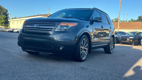 2015 Ford Explorer XLT FWD photo