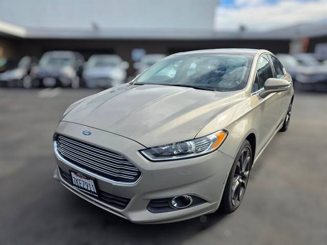 2015 Ford Fusion SE FWD photo