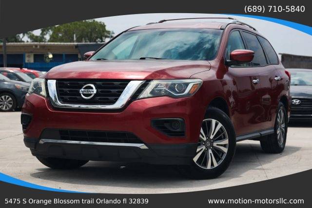 2017 Nissan Pathfinder S FWD photo