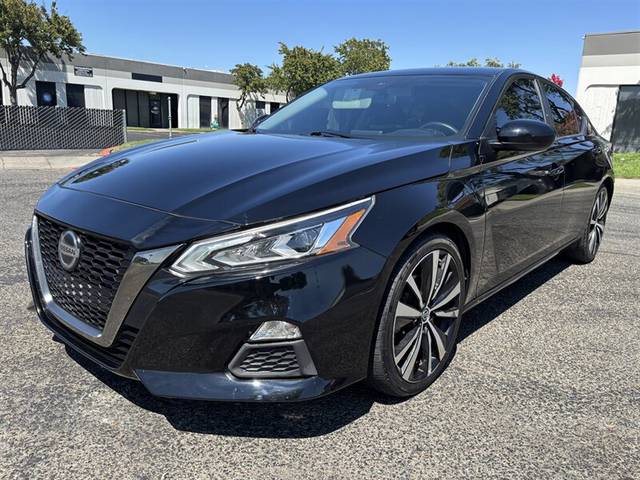 2020 Nissan Altima 2.5 SR FWD photo