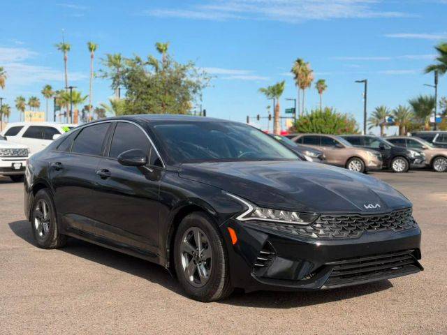 2023 Kia K5 LXS FWD photo