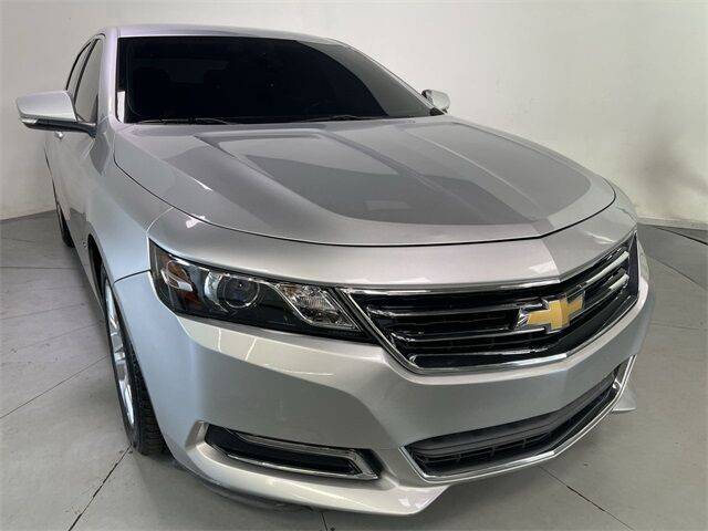 2018 Chevrolet Impala LT FWD photo