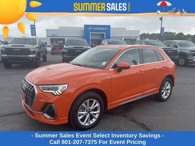 2023 Audi Q3 S line Premium AWD photo
