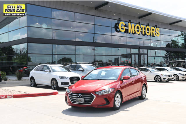 2017 Hyundai Elantra SE FWD photo