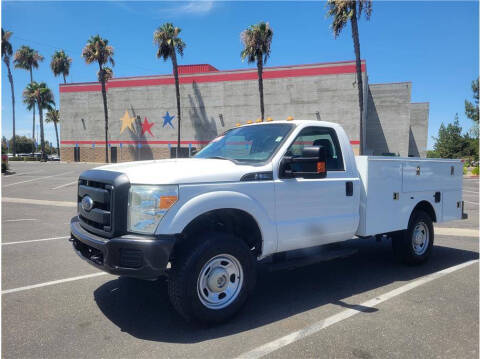 2015 Ford F-350 Super Duty XL 4WD photo