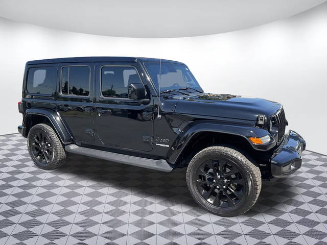 2021 Jeep Wrangler Unlimited Unlimited Sahara High Altitude 4WD photo