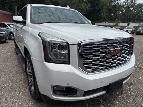 2016 GMC Yukon XL SLE 4WD photo